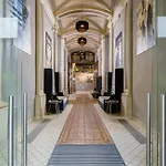 Leonardo Boutique Old Town Hotel