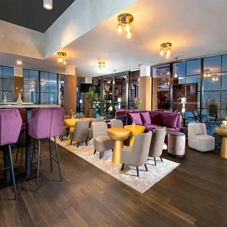 Ξενοδοχείο Leonardo Boutique Old Town 3*