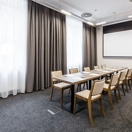 Leonardo Boutique Old Town