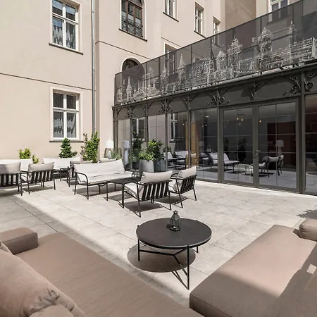 Leonardo Boutique Old Town Krasków