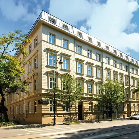 Leonardo Boutique Old Town Hotel 3*