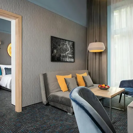 Leonardo Boutique Old Town Hotel