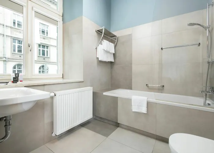 Hotel Leonardo Boutique Old Town 3*