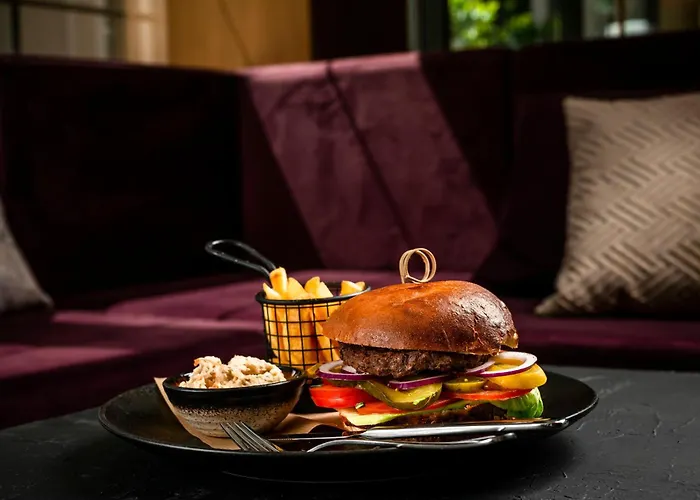 Leonardo Boutique Old Town